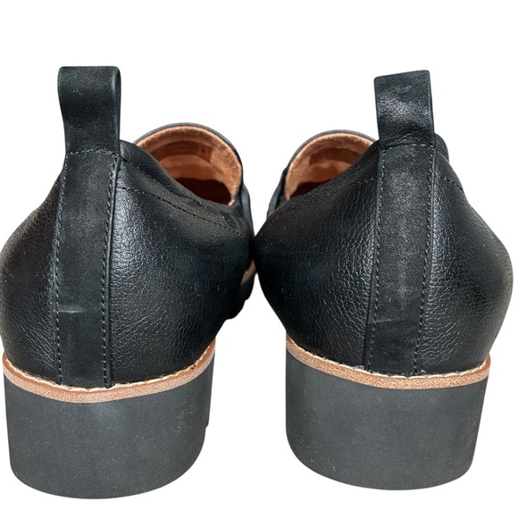 Vionic Cynthia Leather Loafer Chunky Chain Detail Black Leather Size 8 - Picture 7 of 11